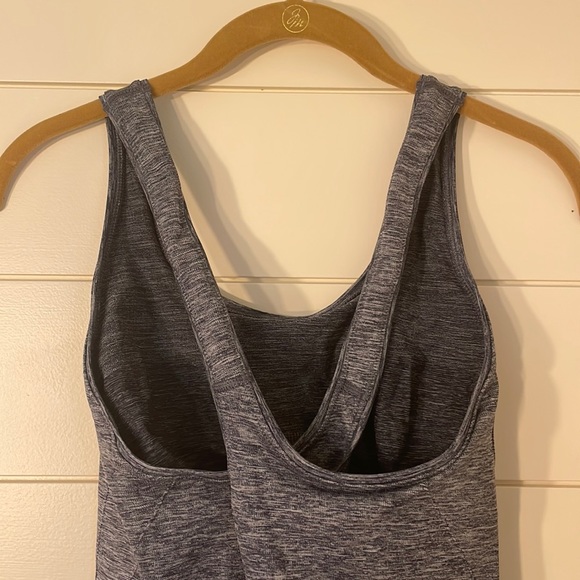 NEW Lululemon Most Popular DISCONTINUED Balance + Resist Jumpsuit Onesie Size 6 - Picture 3 of 5